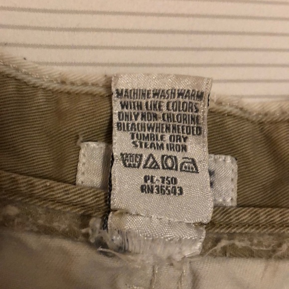 5/$25🏷❤️Van Heusen tan/khaki shorts casual pockets - Picture 6 of 11